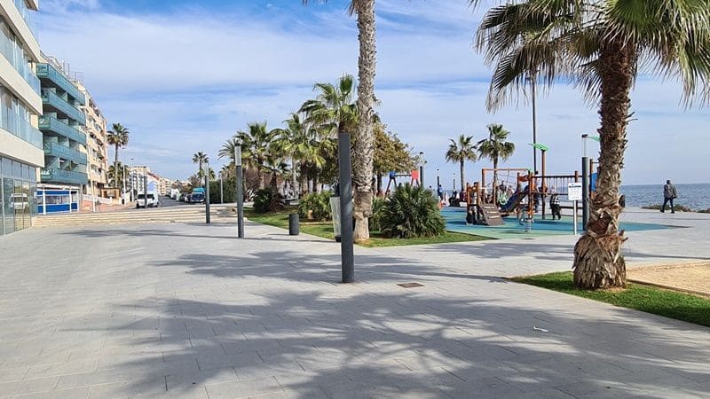 3 bedroom Apartment for sale in Torrevieja - € 311,000 (Ref: 8076332)