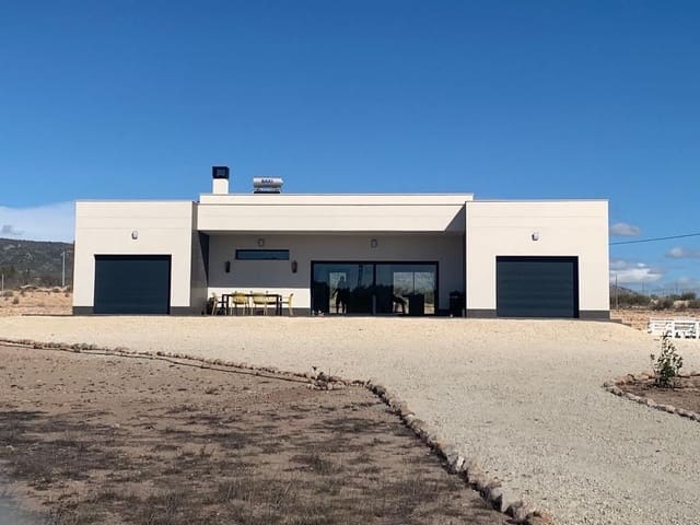 4 soveværelse Villa til salg i Pinoso med swimmingpool - € 436.000 (Ref: 8130269)