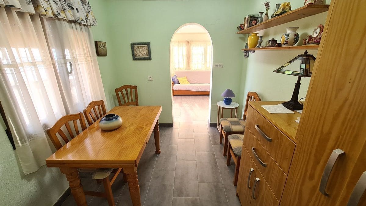 2 bedroom Bungalow for sale in Torrevieja - € 195,000 (Ref: 8297559)