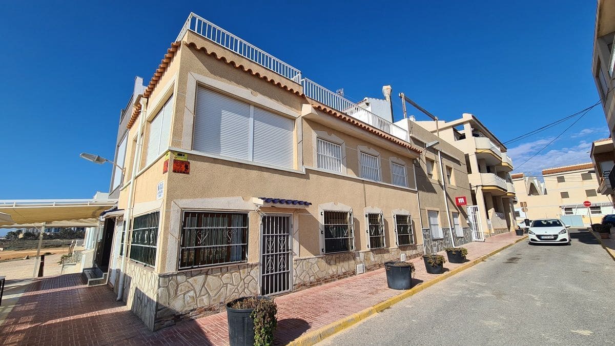 2 bedroom Bungalow for sale in Torrevieja - € 195,000 (Ref: 8297560)