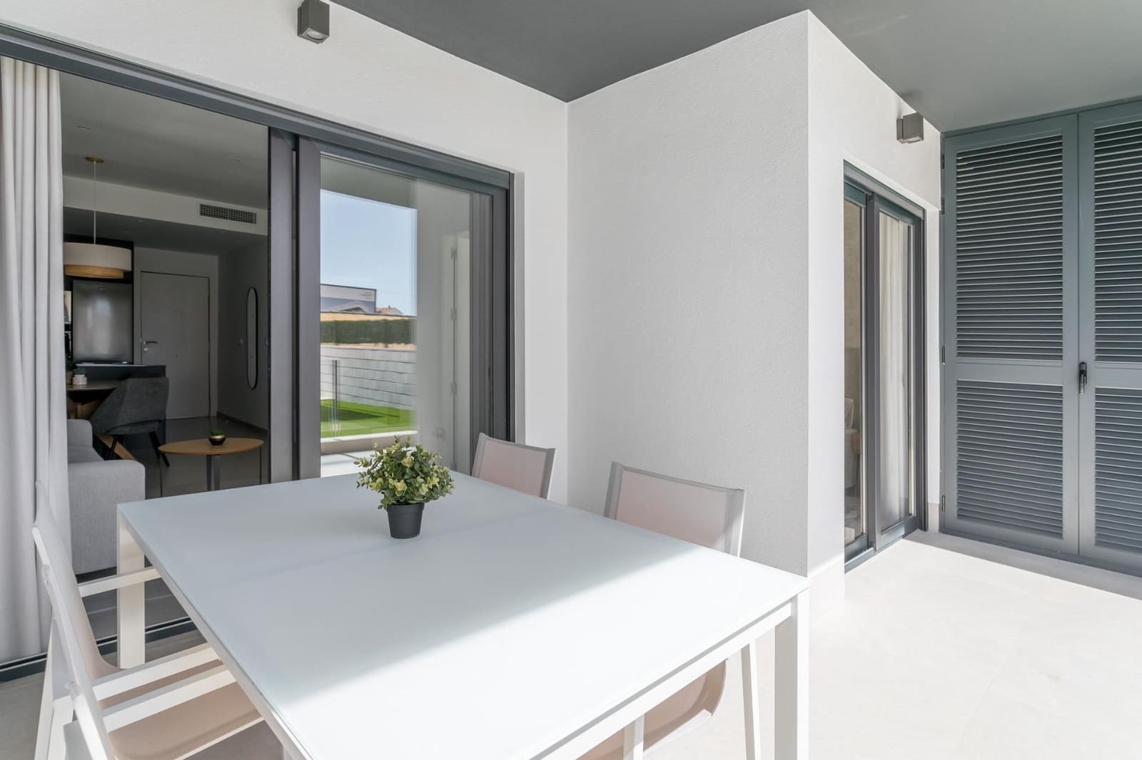 2 soveværelse Lejlighed til salg i Torrevieja med swimmingpool - € 305.000 (Ref: 8856843)