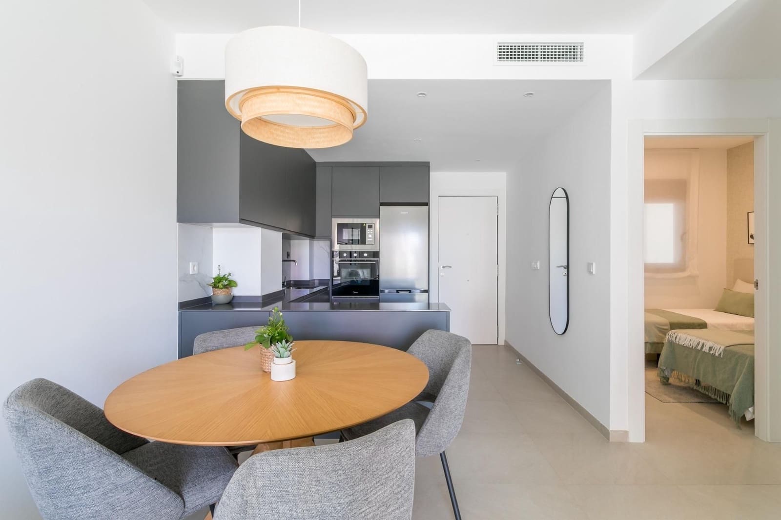 2 soveværelse Lejlighed til salg i Torrevieja med swimmingpool - € 305.000 (Ref: 8856843)