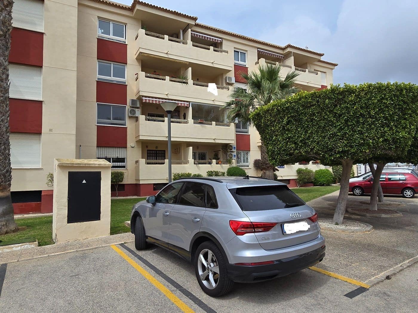 2 soveværelse Lejlighed til salg i Orihuela Costa med swimmingpool garage - € 169.000 (Ref: 8926070)