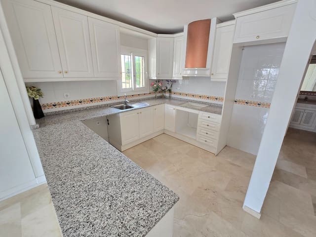 2 chambre Appartement à vendre à Orihuela Costa, Orihuela avec piscine garage - 165 000 € (Ref: 8926071)