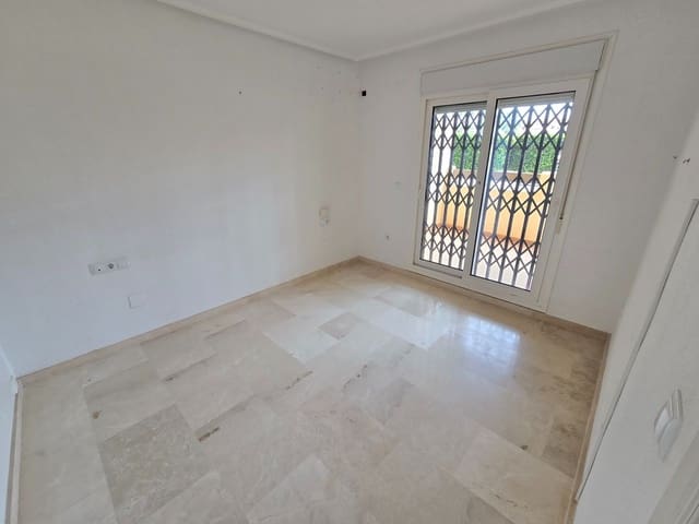 2 chambre Appartement à vendre à Orihuela Costa, Orihuela avec piscine garage - 165 000 € (Ref: 8926072)