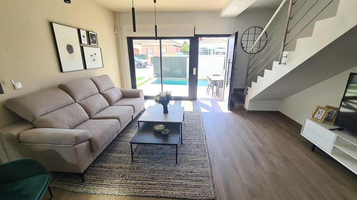 3 bedroom Villa for sale in Los Montesinos with pool garage - € 334,500 (Ref: 8948554)