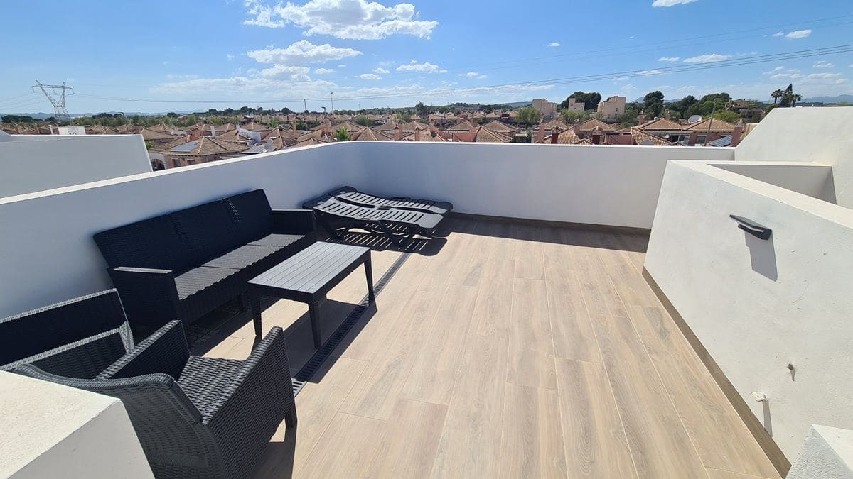 3 bedroom Villa for sale in Los Montesinos with pool garage - € 334,500 (Ref: 8948554)