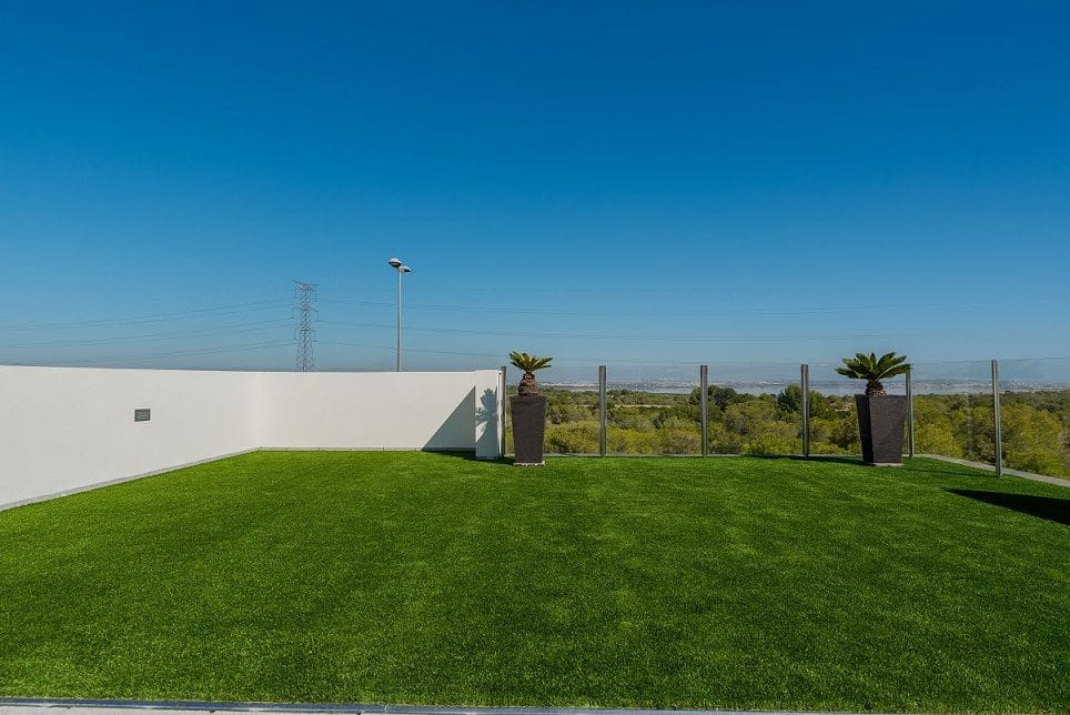 3 bedroom Villa for sale in Orihuela Costa with pool garage - € 390,000 (Ref: 8948555)