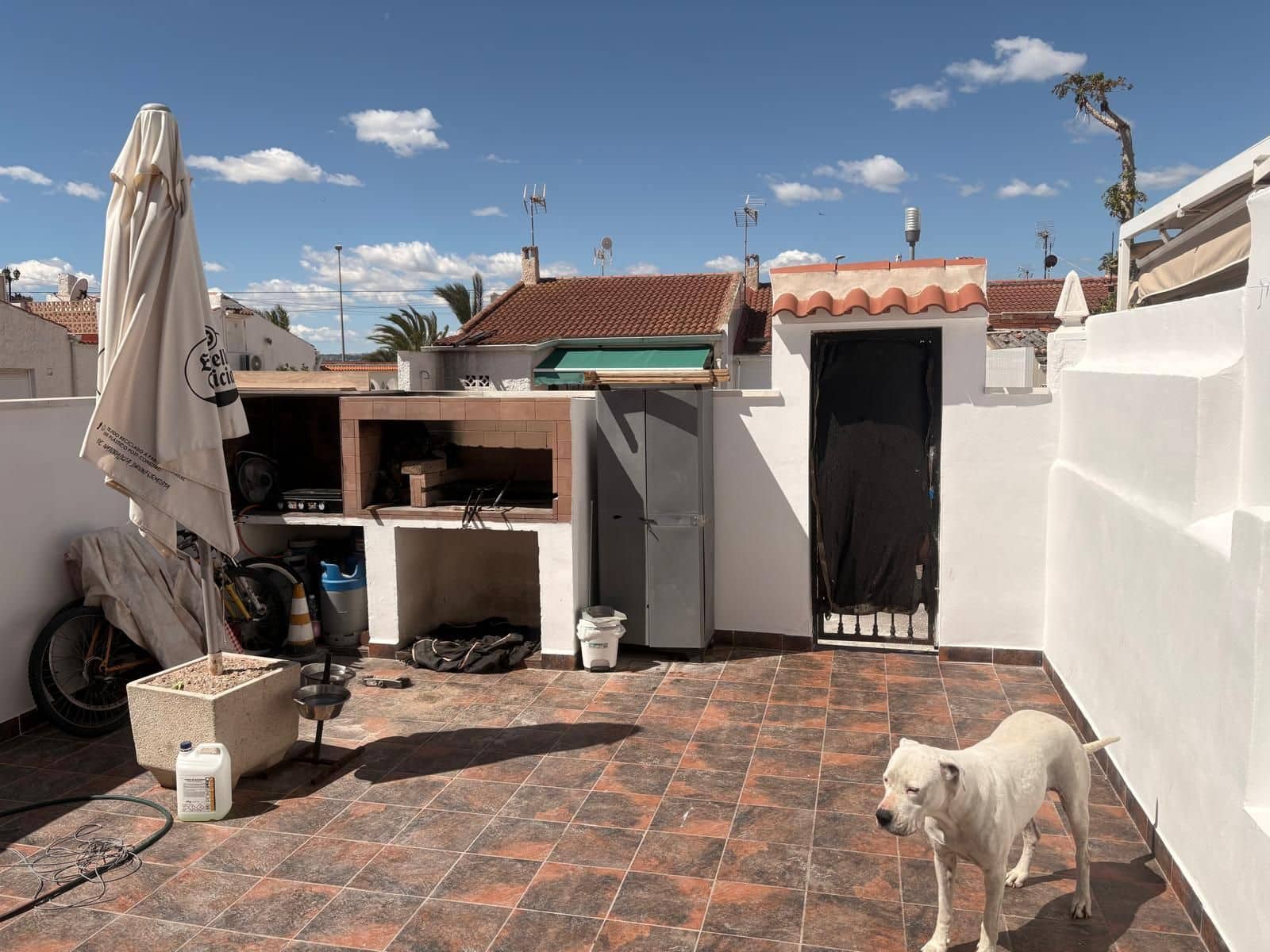 2 bedroom Semi-detached Villa for sale in Torrevieja with pool garage - € 135,000 (Ref: 8992021)