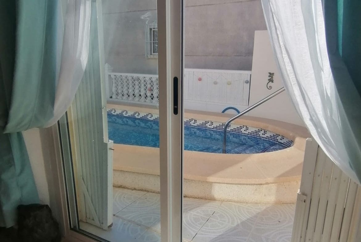 3 bedroom Villa for sale in San Miguel de Salinas with pool garage - € 245,000 (Ref: 9034355)