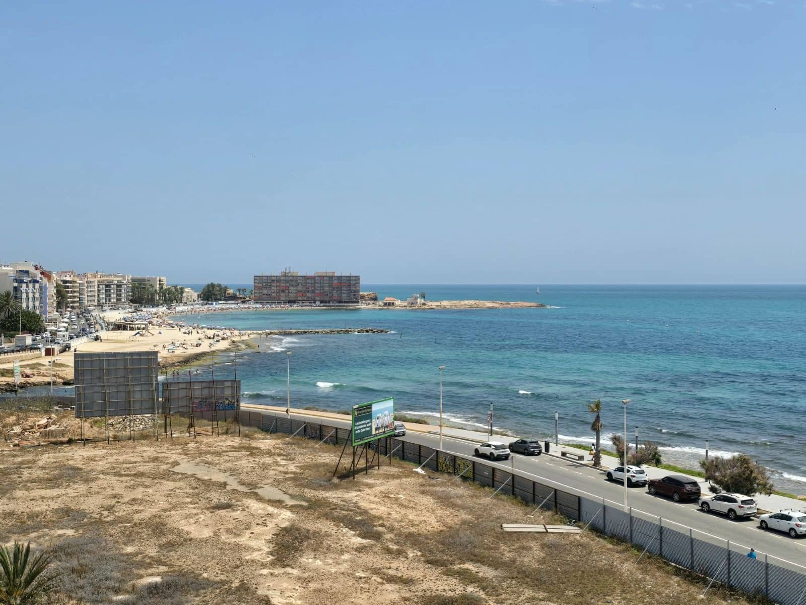 3 makuuhuone Huoneisto myytävänä paikassa Torrevieja mukana uima-altaan 
autotalli - 210 000 € (Ref: 9095086)