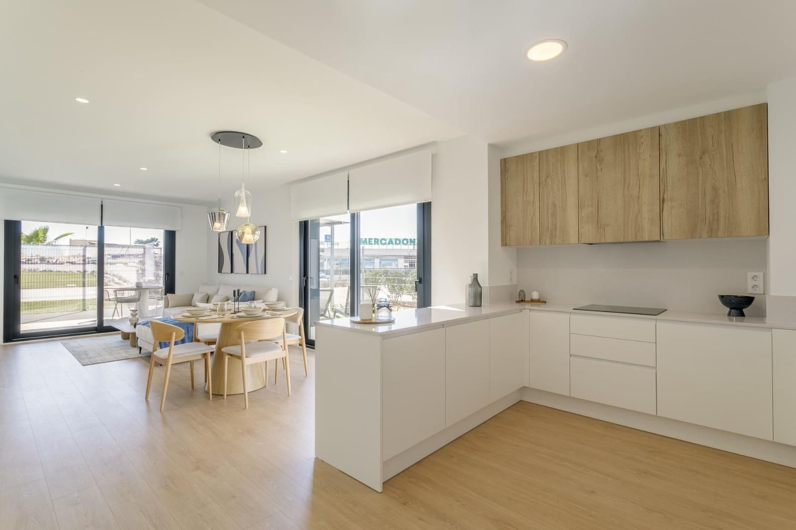 3 soverom Penthouse til salgs i Torrevieja med svømmebasseng - € 540 000 (Ref: 9108478)