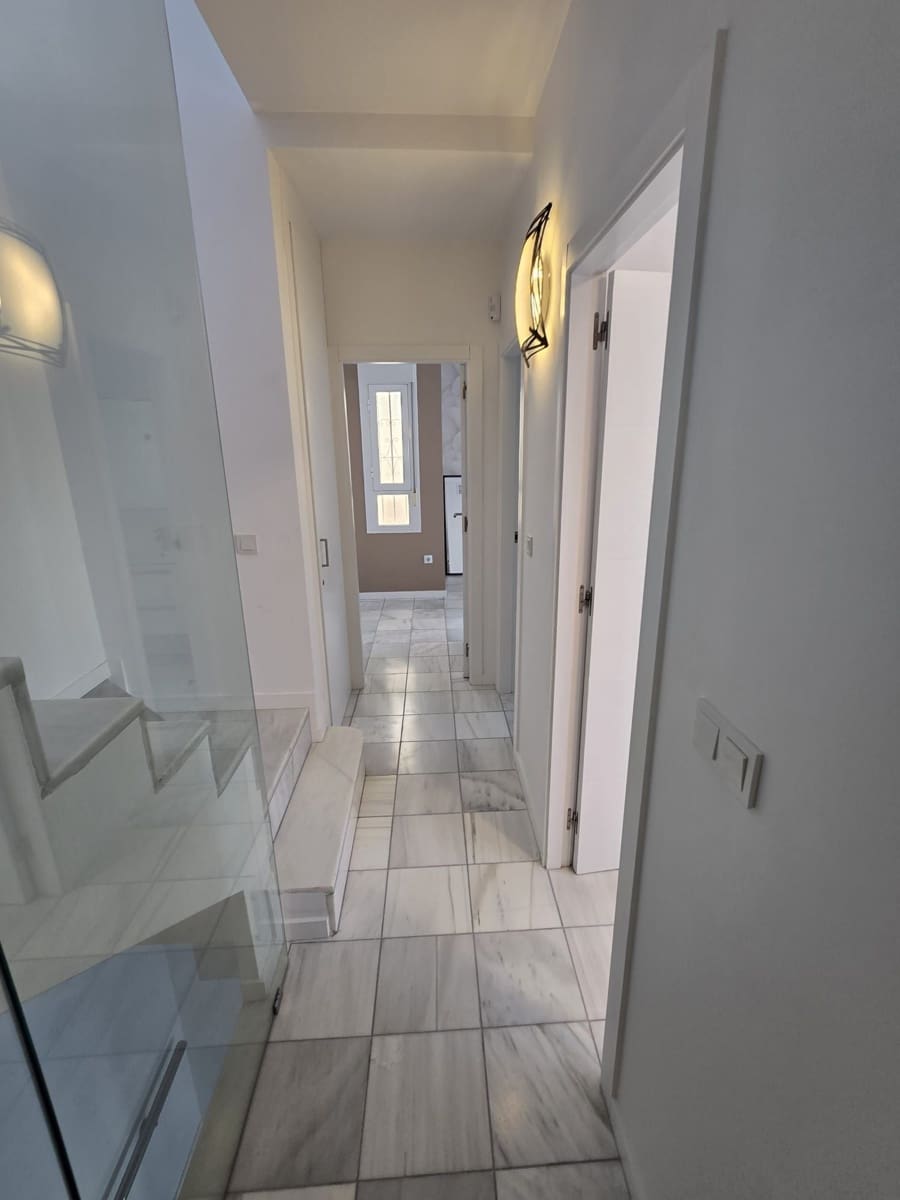 2 soverom Hus til salgs i Torrevieja med svømmebasseng - € 240 000 (Ref: 9162072)