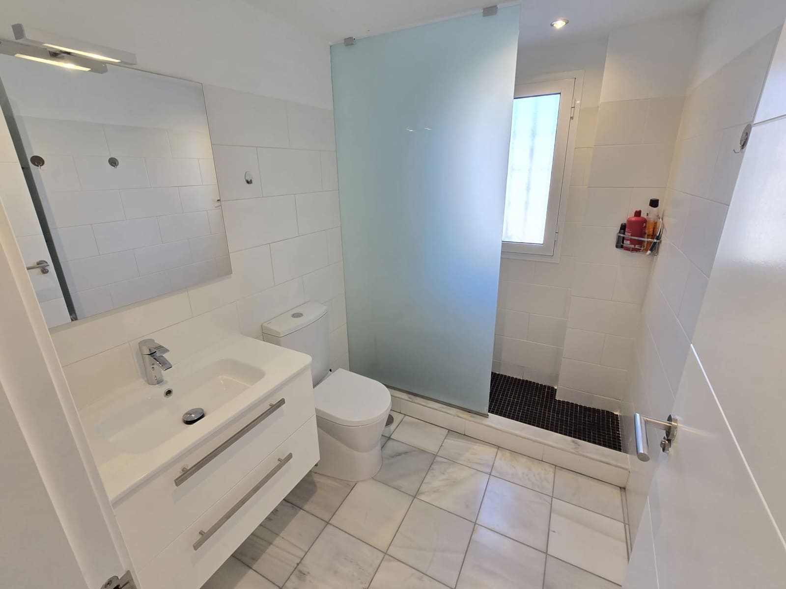 2 soverom Hus til salgs i Torrevieja med svømmebasseng - € 240 000 (Ref: 9162072)