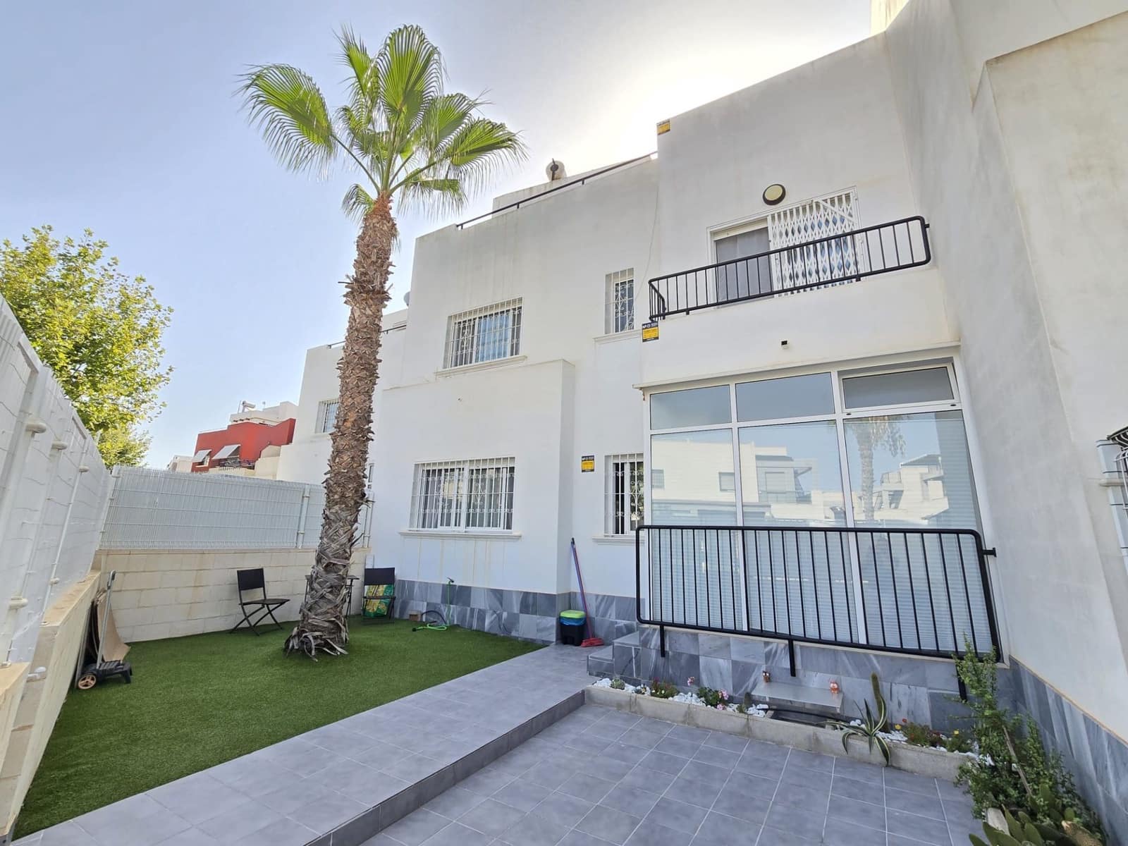 2 soverom Hus til salgs i Torrevieja med svømmebasseng - € 240 000 (Ref: 9162072)