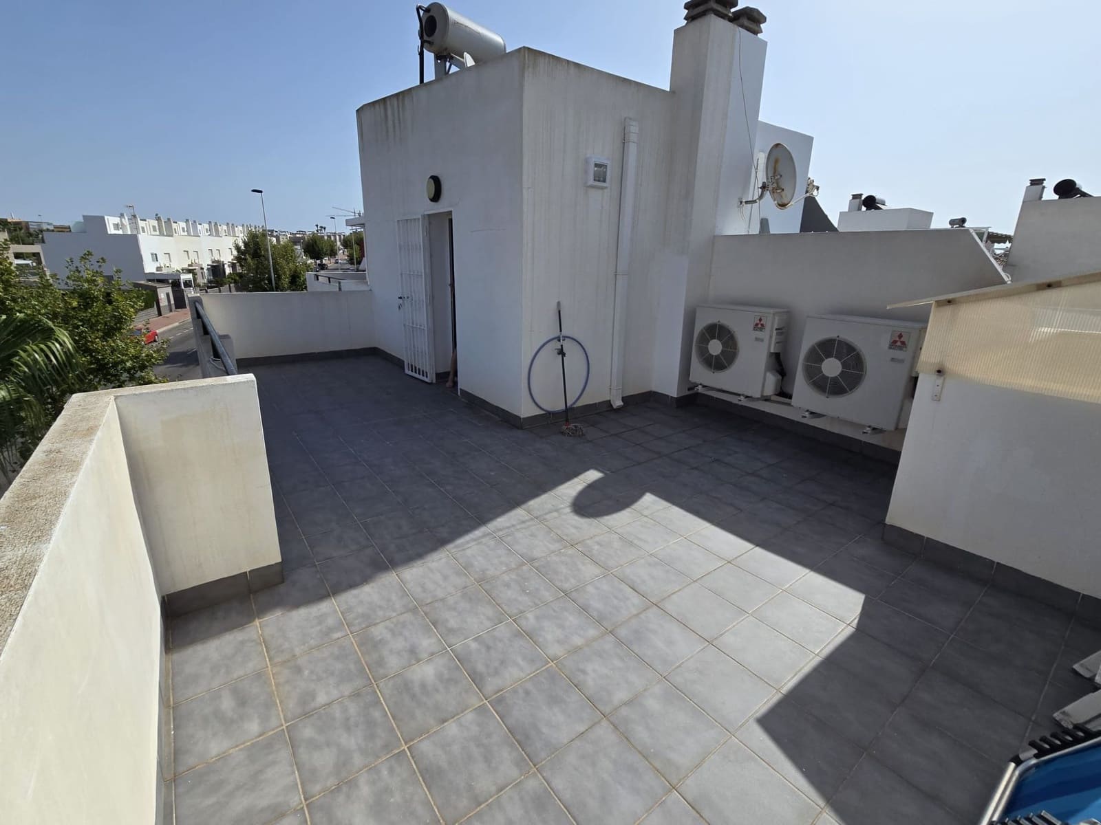 2 soverom Hus til salgs i Torrevieja med svømmebasseng - € 240 000 (Ref: 9162072)