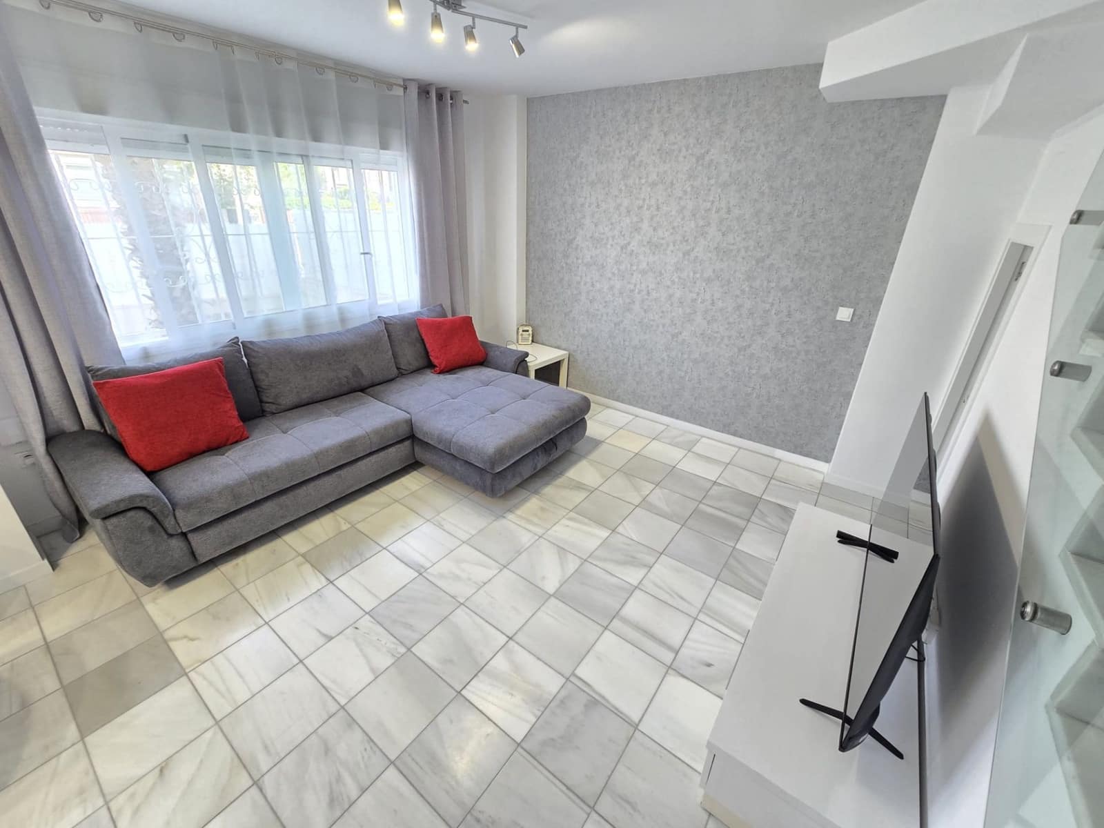 2 soverom Hus til salgs i Torrevieja med svømmebasseng - € 240 000 (Ref: 9162073)