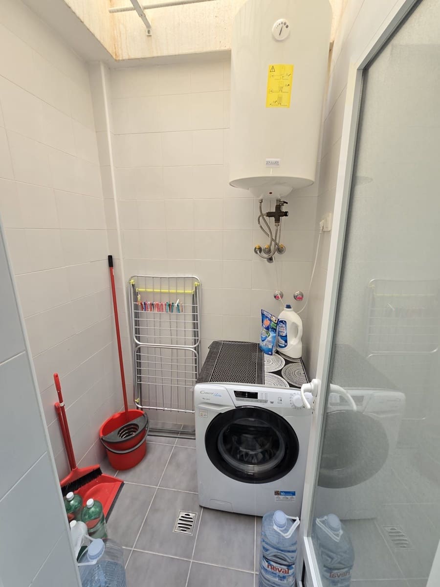 2 soverom Hus til salgs i Torrevieja med svømmebasseng - € 240 000 (Ref: 9162074)