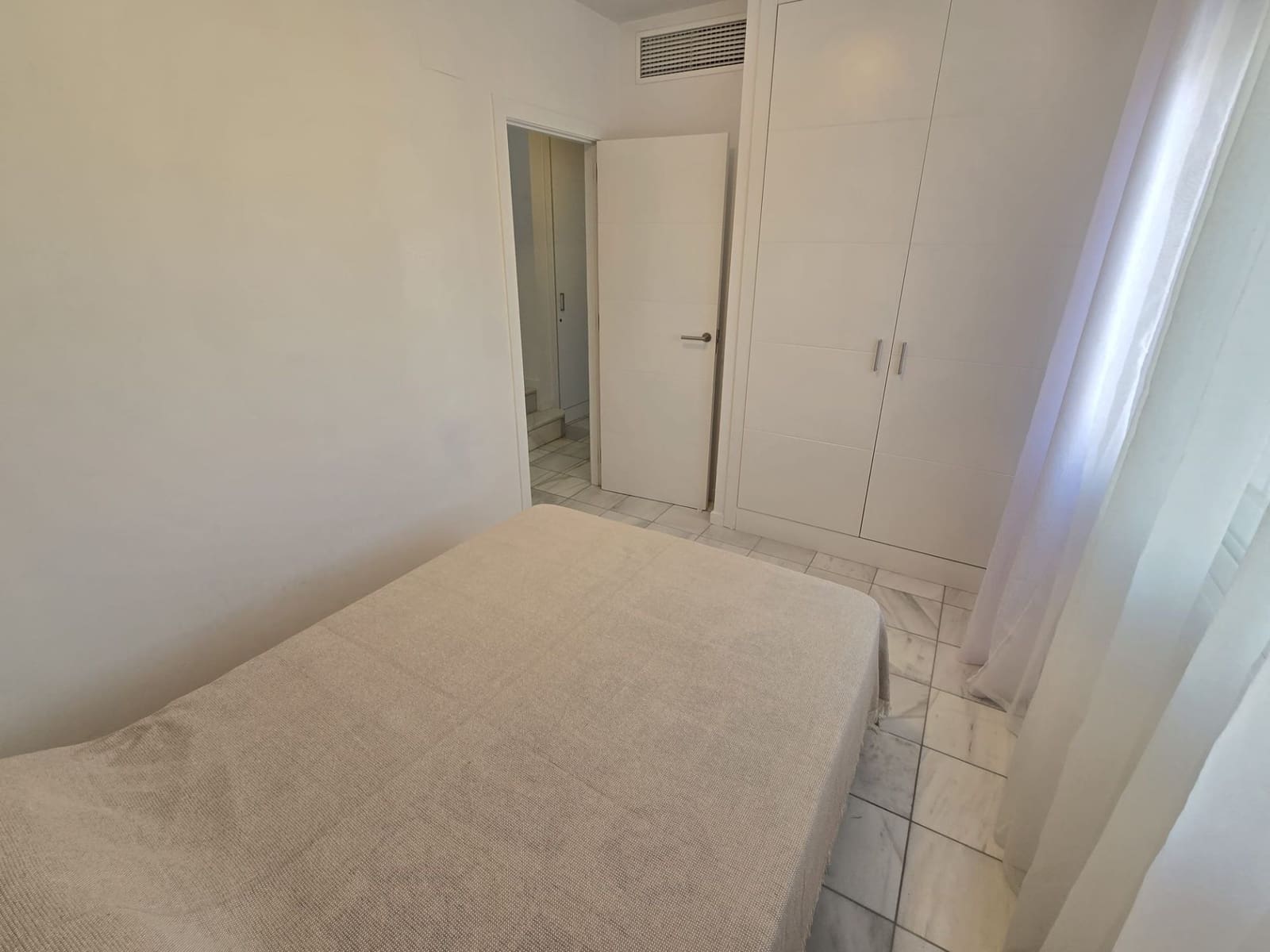 2 soverom Hus til salgs i Torrevieja med svømmebasseng - € 240 000 (Ref: 9162074)