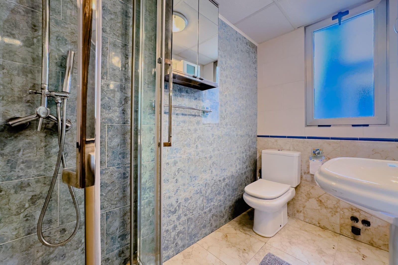 2 chambre Penthouse à vendre à Torrevieja avec piscine garage - 395 000 € (Ref: 9165552)