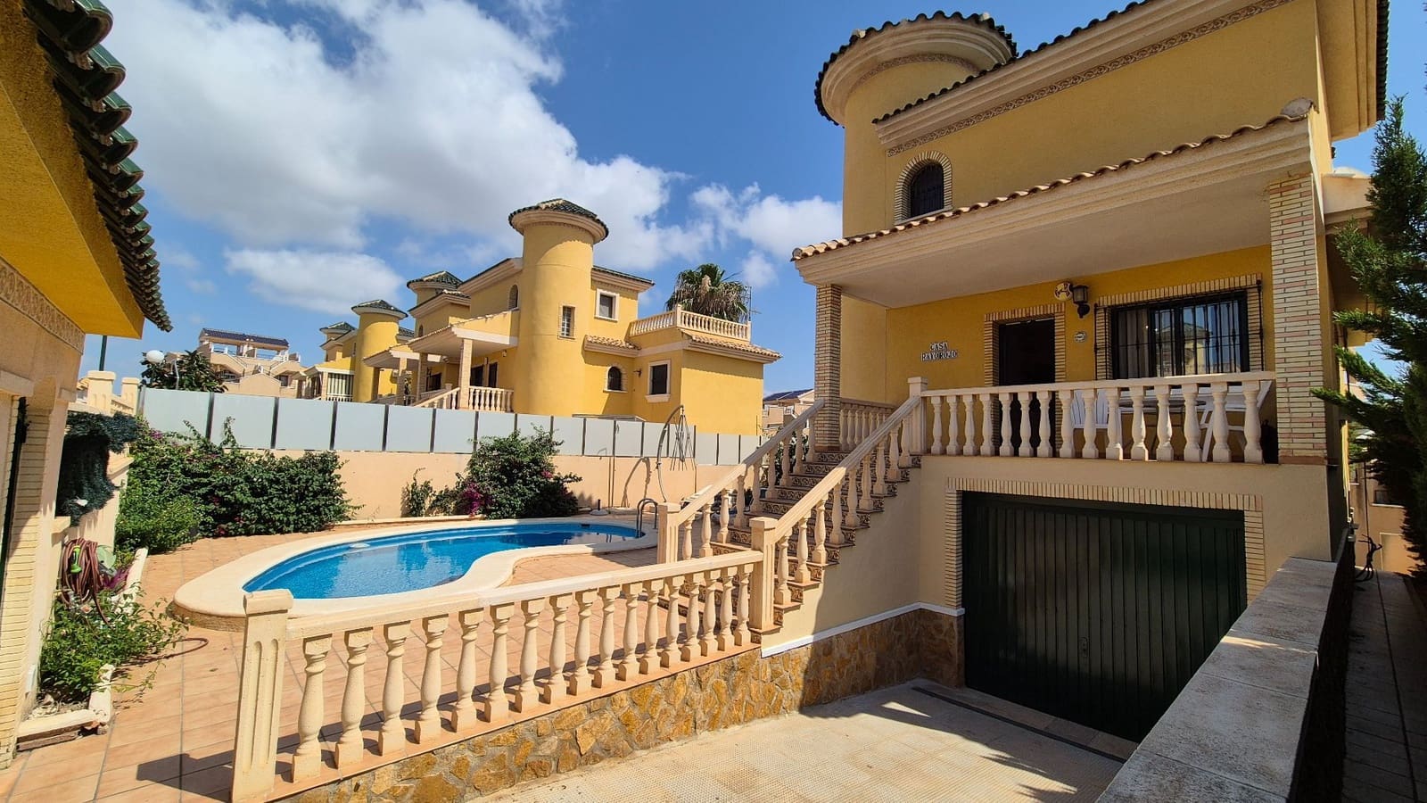 3 bedroom Villa for sale in Orihuela Costa with pool garage - € 355,000 (Ref: 9165553)