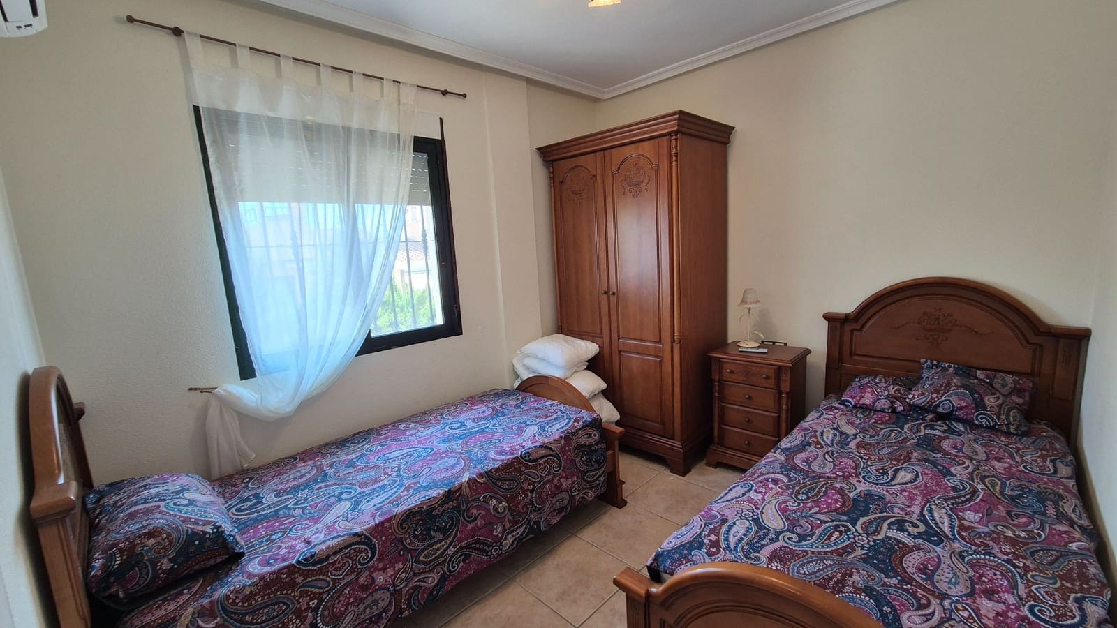 3 bedroom Villa for sale in Orihuela Costa with pool garage - € 355,000 (Ref: 9165553)