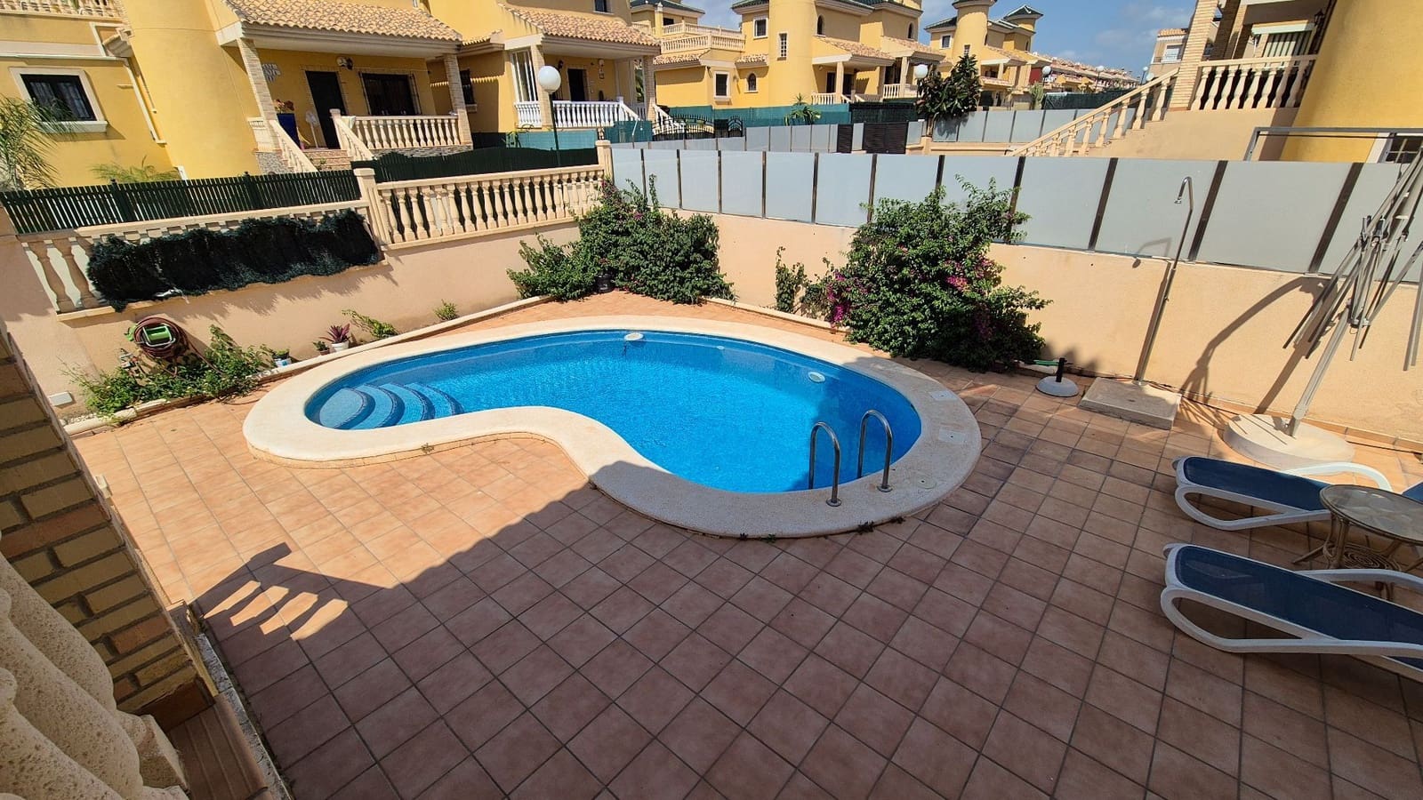3 bedroom Villa for sale in Orihuela Costa with pool garage - € 355,000 (Ref: 9165553)