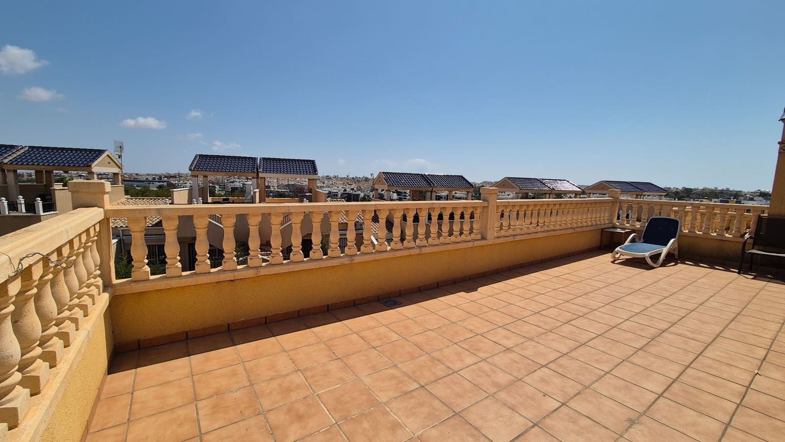 3 bedroom Villa for sale in Orihuela Costa with pool garage - € 355,000 (Ref: 9165553)