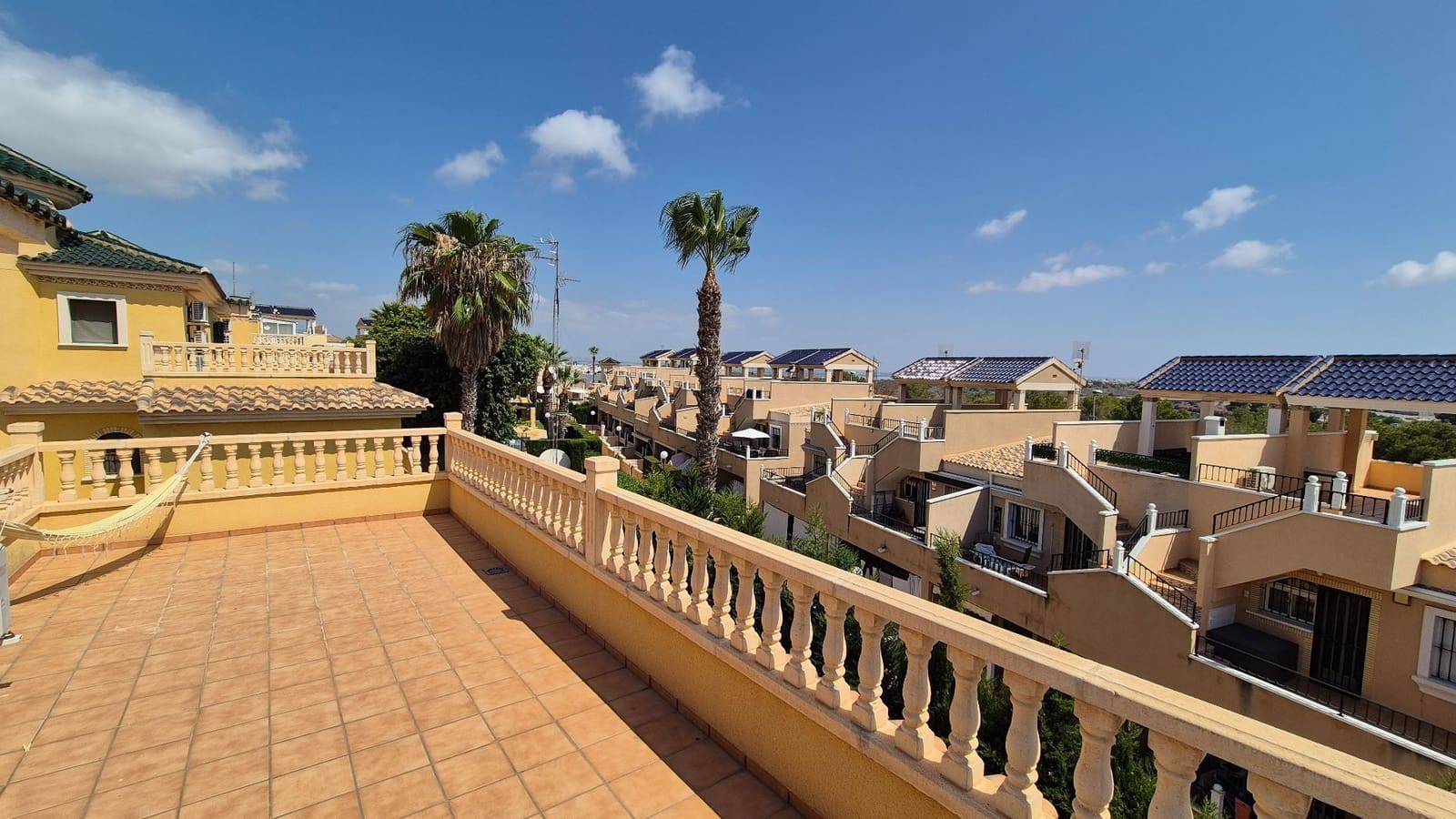 3 bedroom Villa for sale in Orihuela Costa with pool garage - € 355,000 (Ref: 9165553)