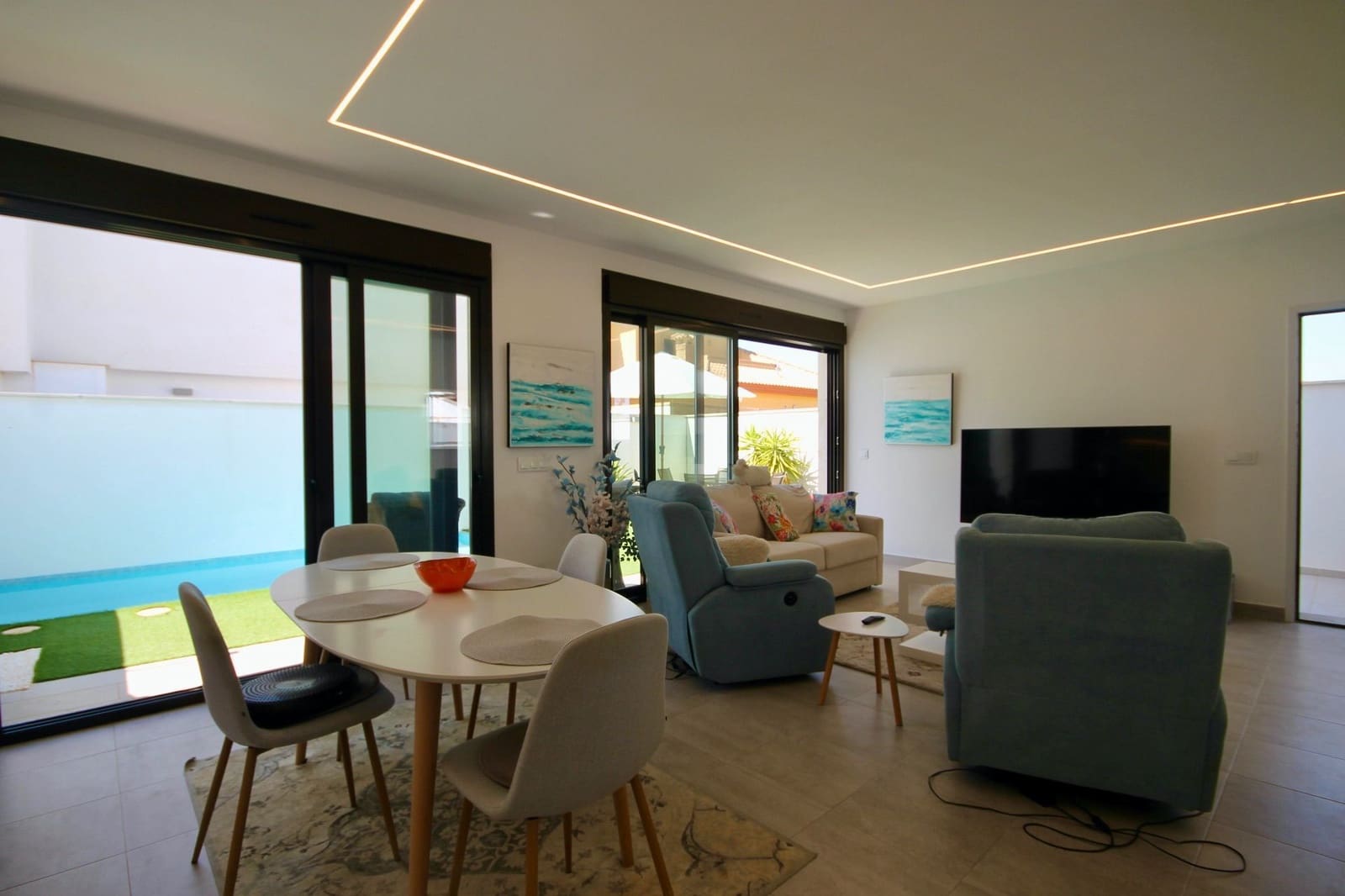 3 sypialnia Willa na sprzedaż w Pilar de la Horadada z garażem - 389 900 € (Ref: 9176226)