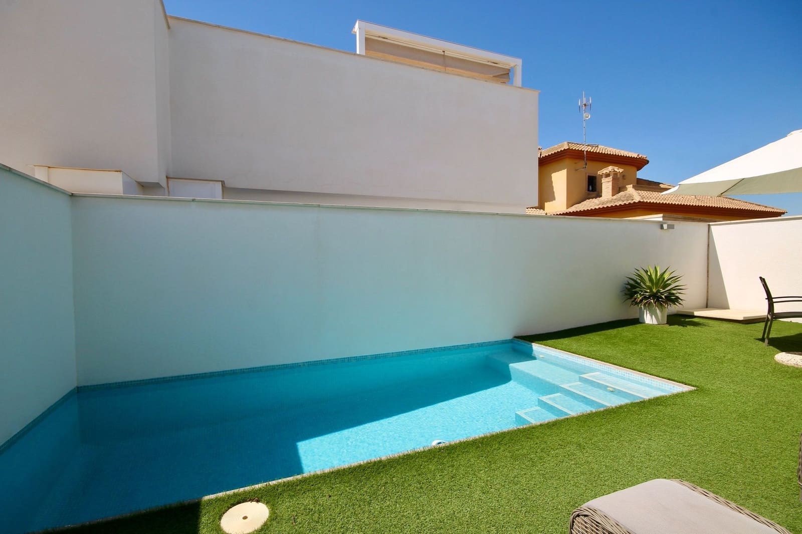 3 sypialnia Willa na sprzedaż w Pilar de la Horadada z garażem - 389 900 € (Ref: 9176226)