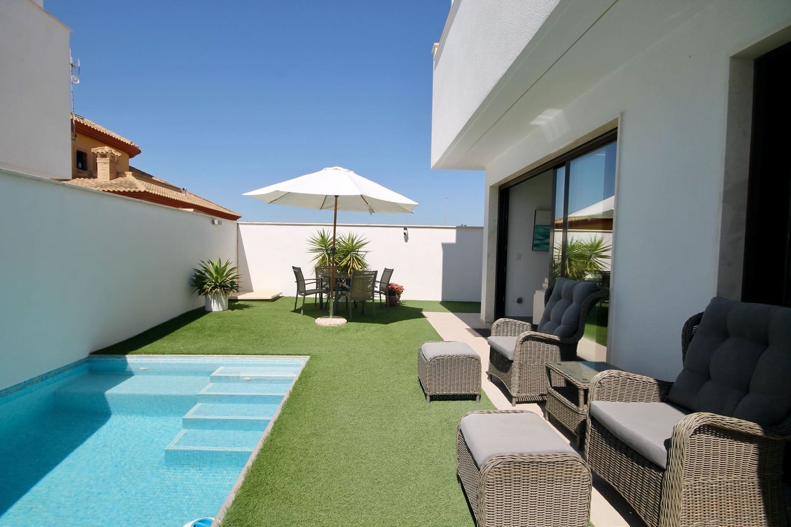 3 sypialnia Willa na sprzedaż w Pilar de la Horadada z garażem - 389 900 € (Ref: 9176226)