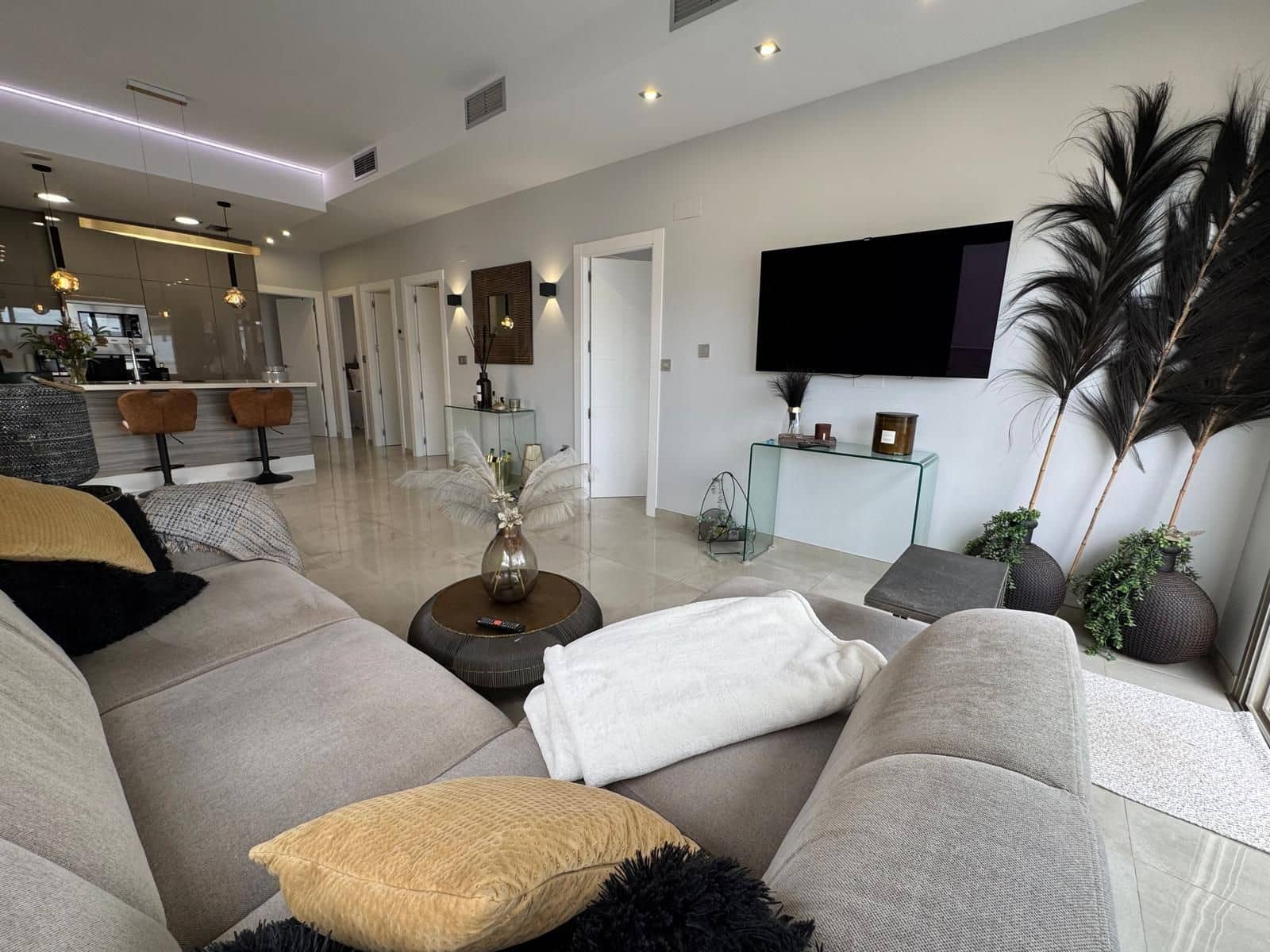 3 bedroom Villa for sale in Orihuela Costa with pool garage - € 369,950 (Ref: 9193563)