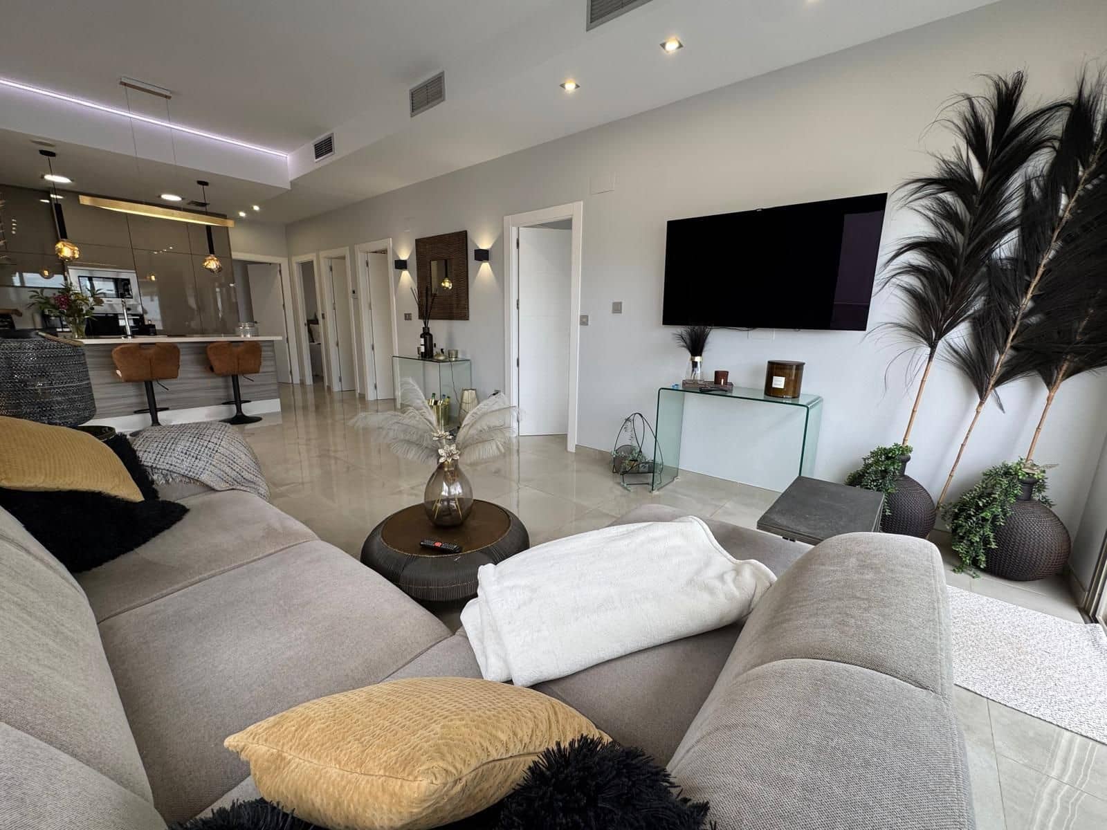 3 bedroom Villa for sale in Orihuela Costa with pool garage - € 369,950 (Ref: 9193563)