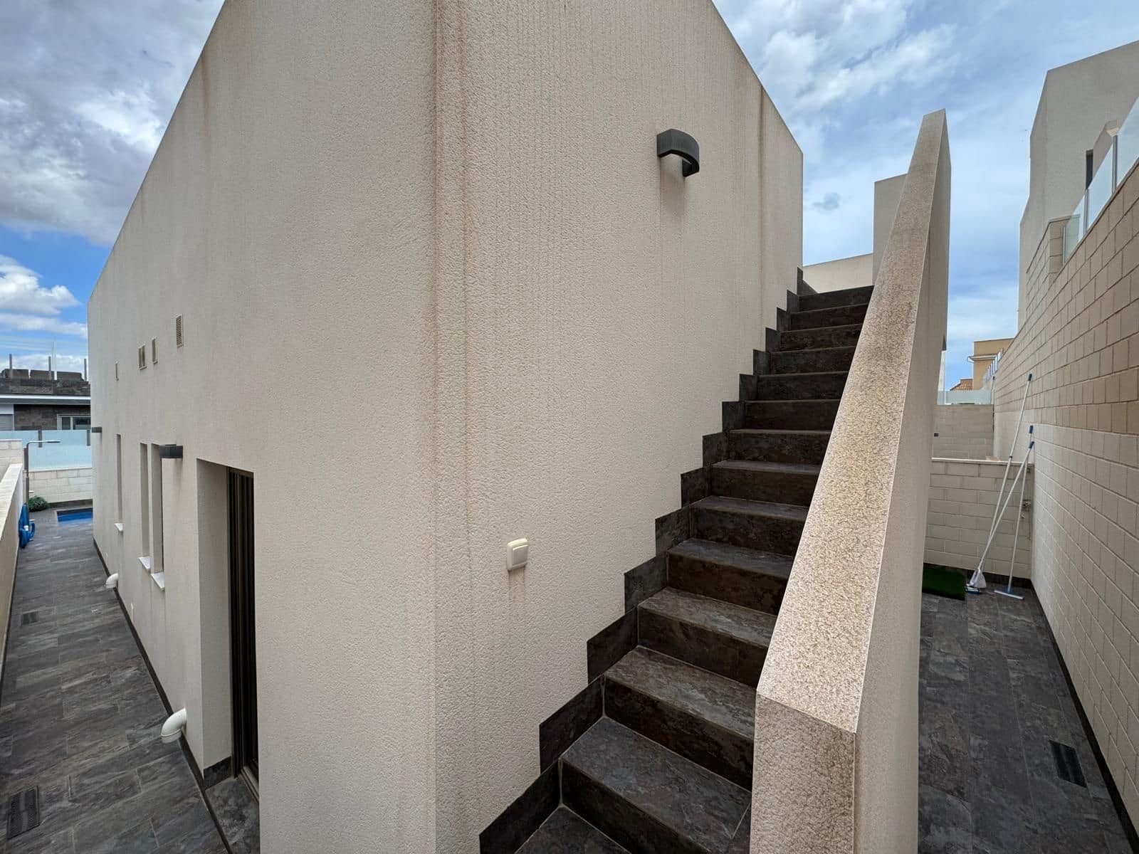 3 bedroom Villa for sale in Orihuela Costa with pool garage - € 369,950 (Ref: 9193563)