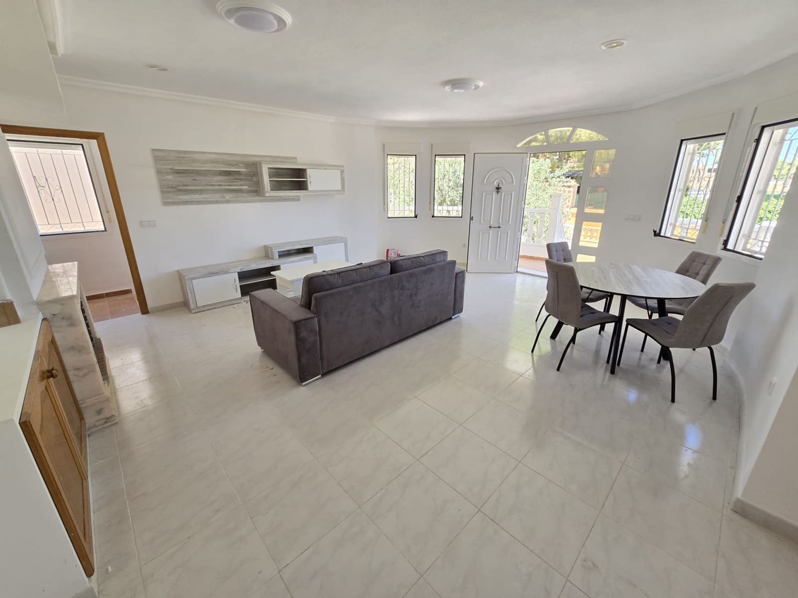 3 chambre Villa/Maison à vendre à Jacarilla avec piscine garage - 480 000 € (Ref: 9236083)