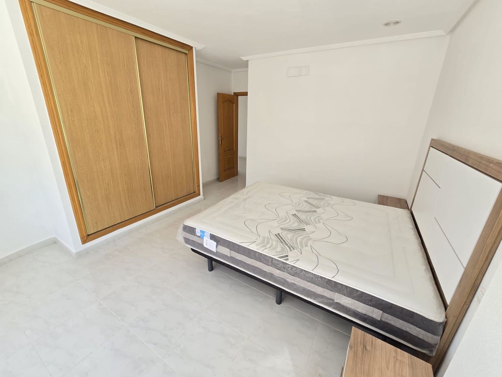 3 chambre Villa/Maison à vendre à Jacarilla avec piscine garage - 480 000 € (Ref: 9236083)