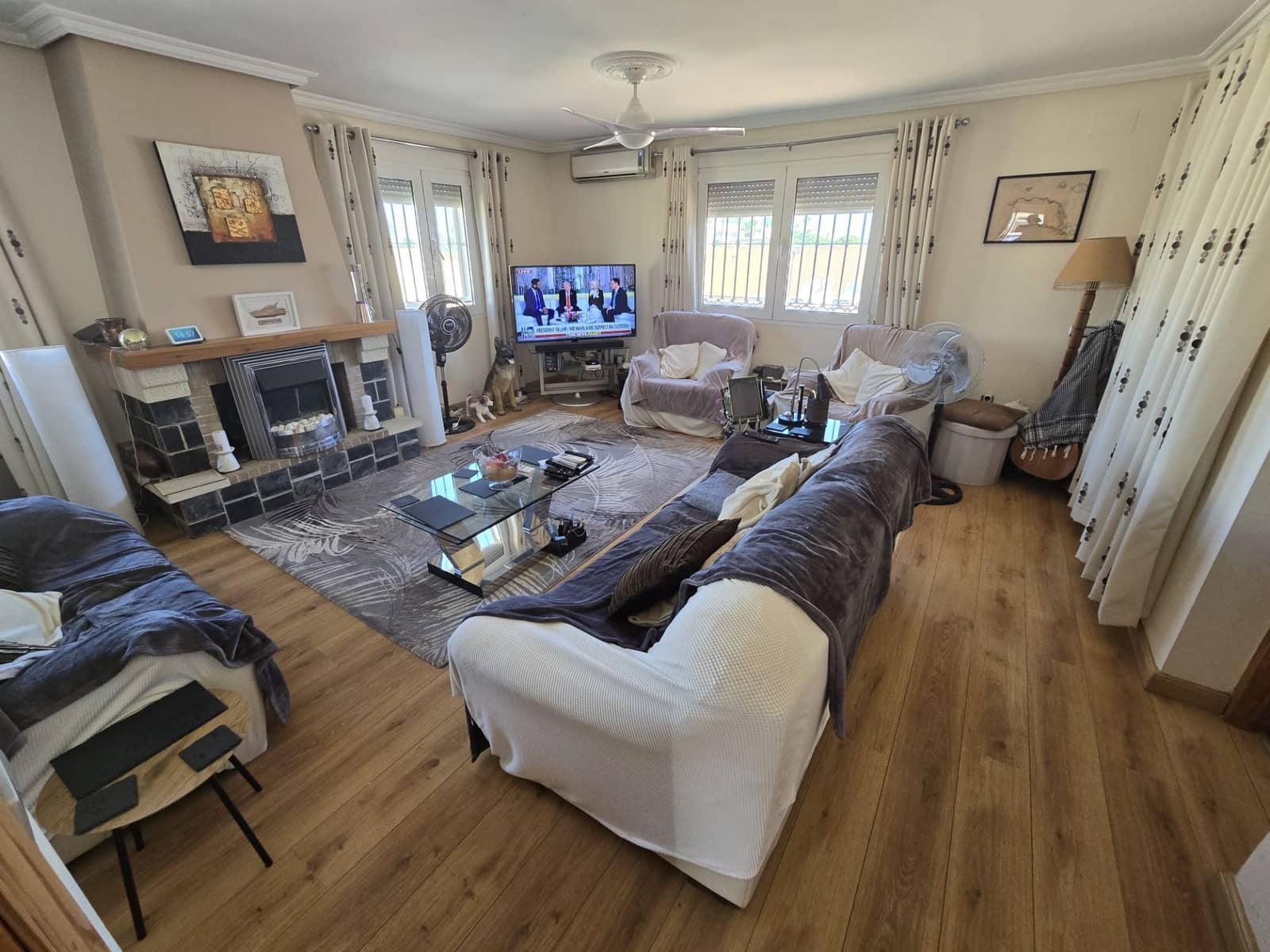 6 bedroom Villa for sale in Torrevieja with pool garage - € 597,500 (Ref: 9239668)