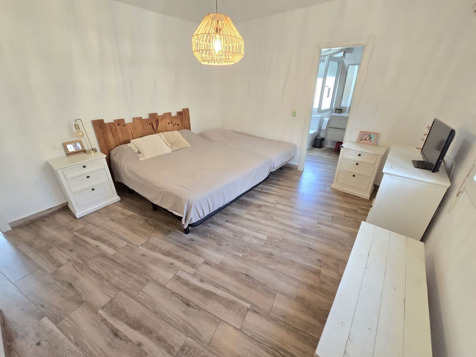 3 bedroom Villa for sale in Torrevieja with pool garage - € 329,900 (Ref: 9254762)