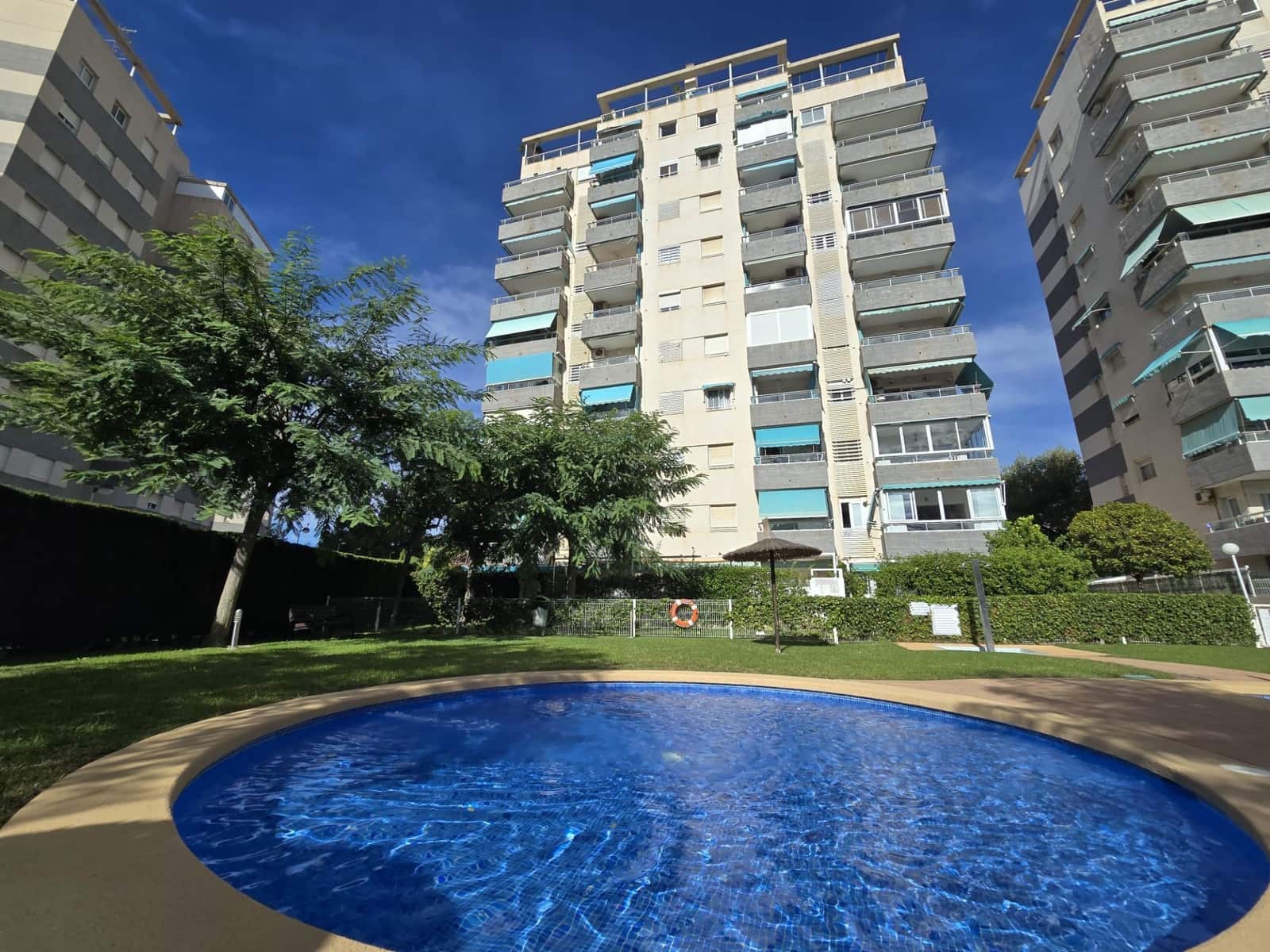 2 sovrum Lägenhet till salu i El Campello med pool - 330 000 € (Ref: 9390323)