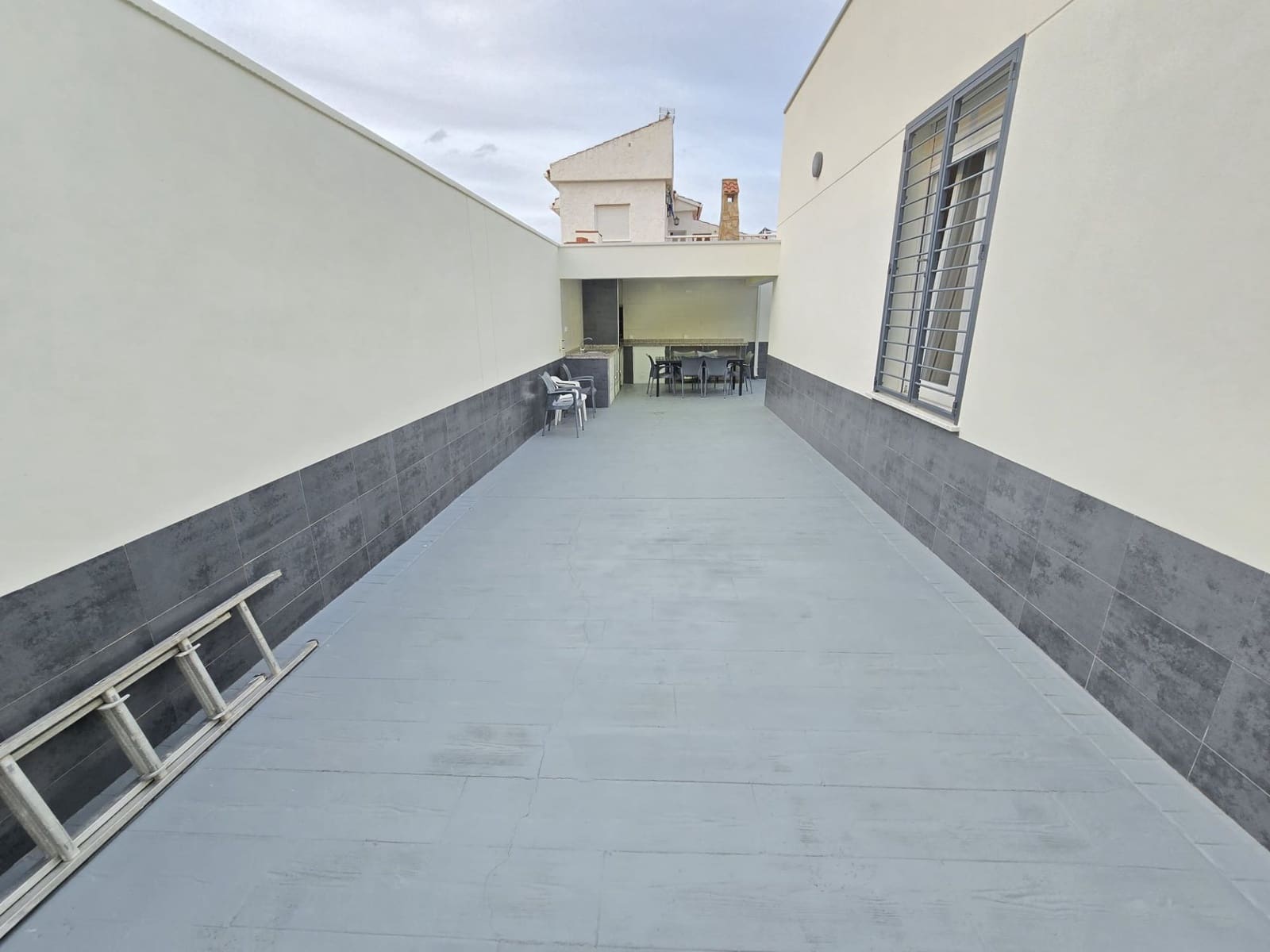 4 bedroom Villa for sale in Torrevieja with pool garage - € 570,000 (Ref: 9400513)