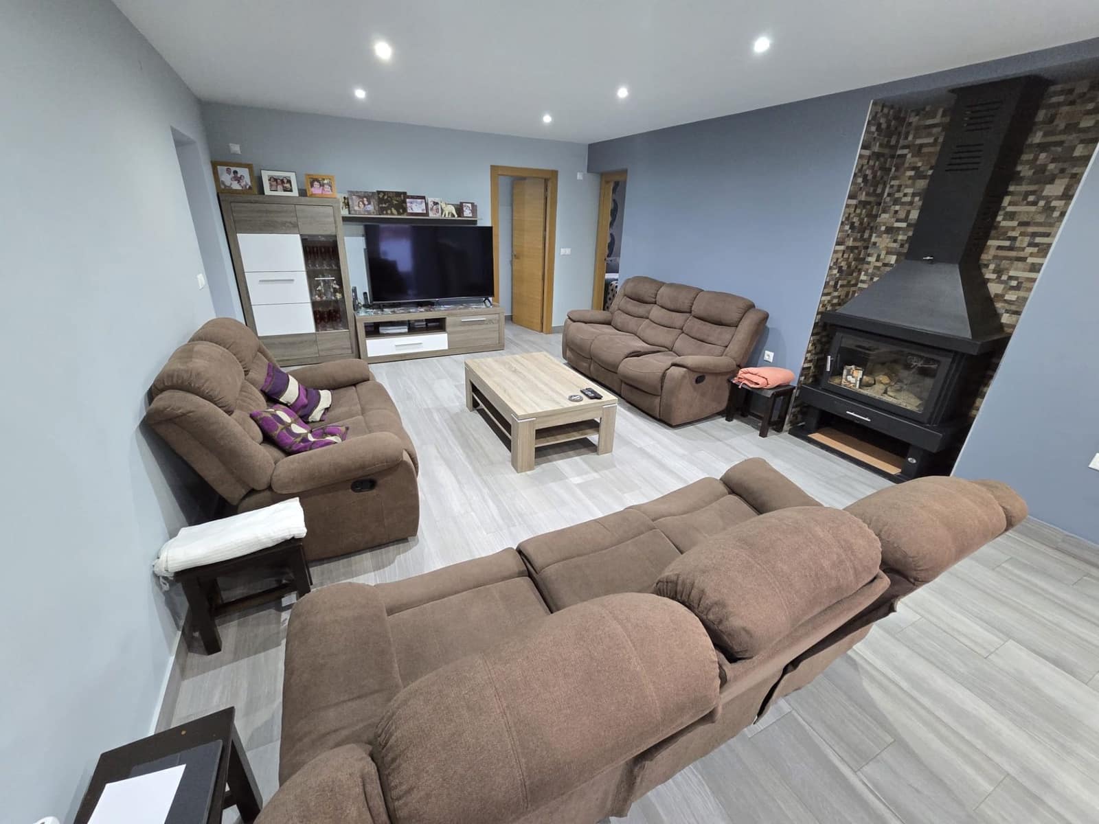 4 bedroom Villa for sale in Torrevieja with pool garage - € 570,000 (Ref: 9400513)