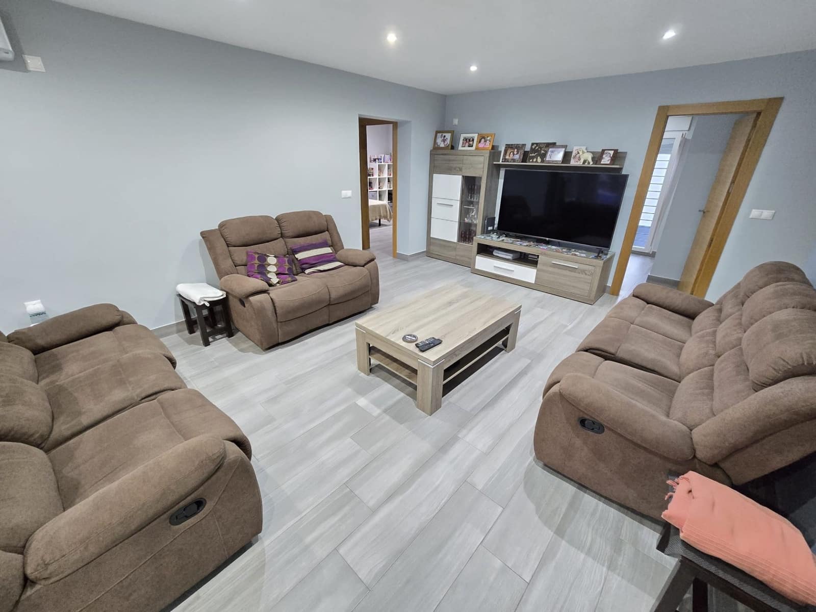 4 bedroom Villa for sale in Torrevieja with pool garage - € 570,000 (Ref: 9400513)