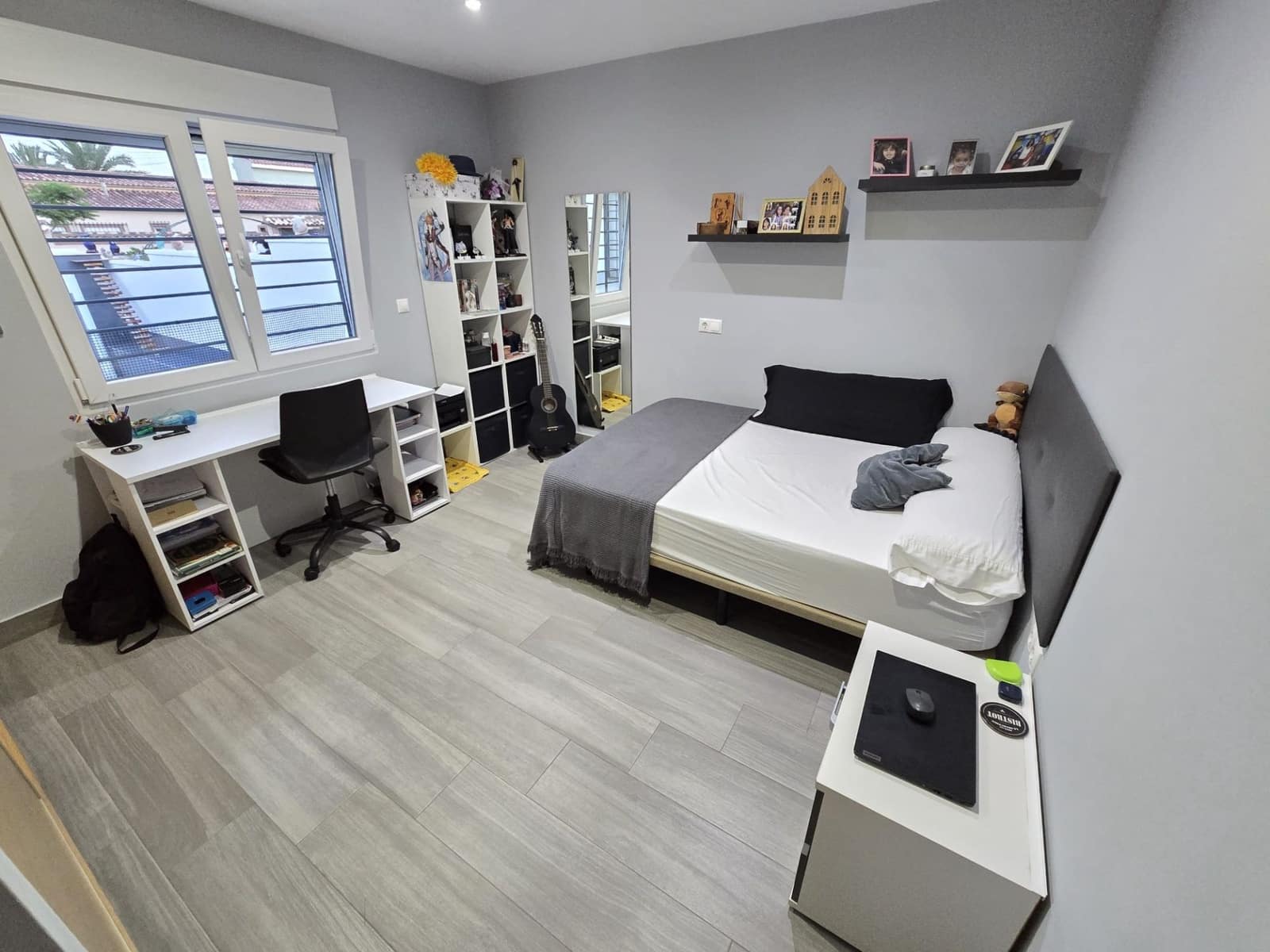 4 bedroom Villa for sale in Torrevieja with pool garage - € 570,000 (Ref: 9400513)