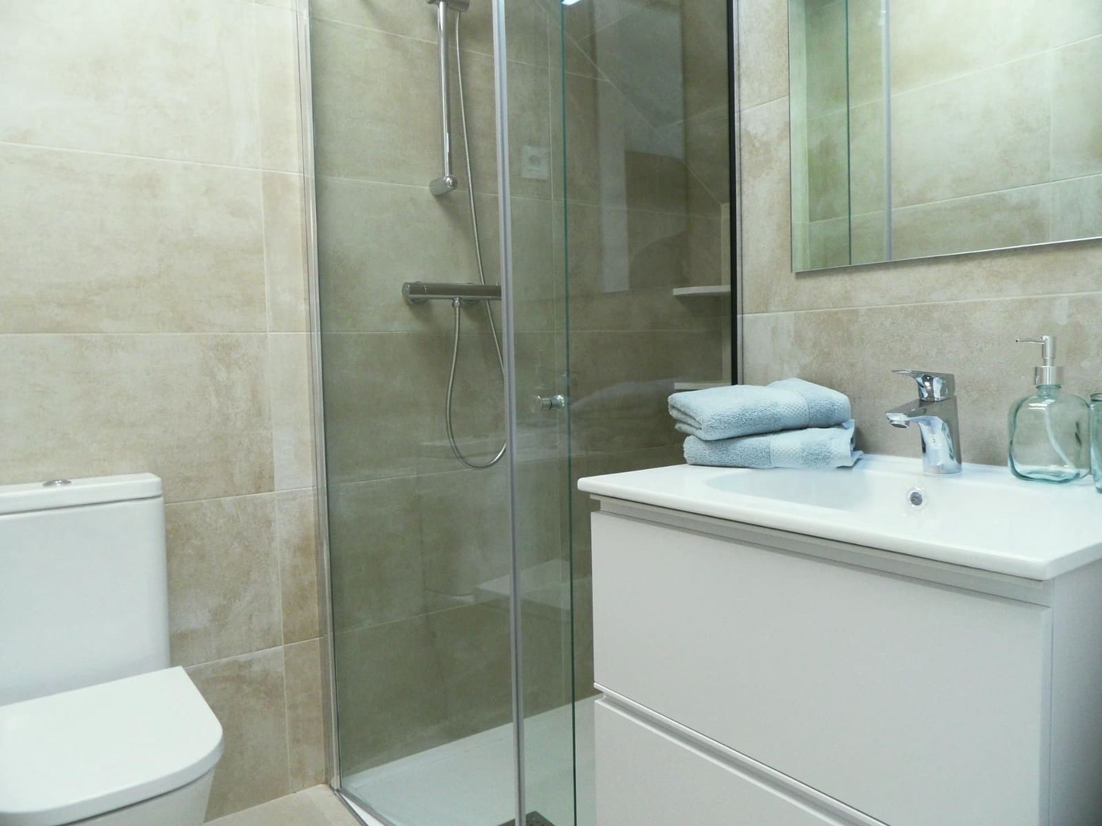 3 soveværelse Byhus til salg i Pilar de la Horadada med swimmingpool - € 344.900 (Ref: 9521232)