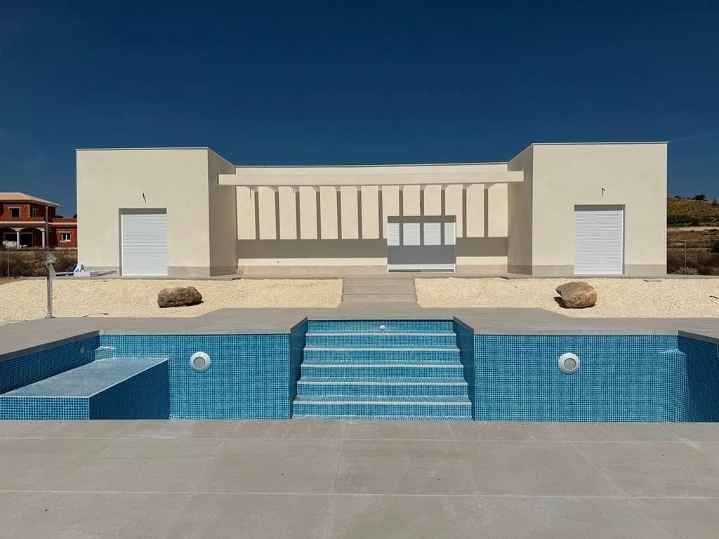 3 camera da letto Villa in vendita in Pinoso con piscina - 356.000 € (Rif: 9521250)