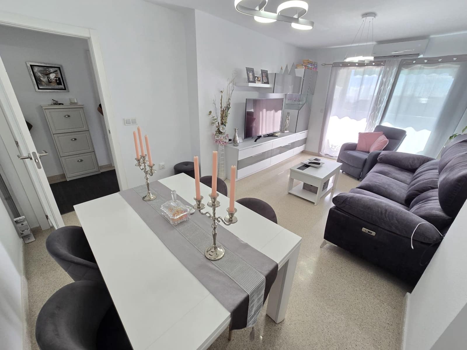 Apartamento de 2 habitaciones en El Campello en venta con piscina - 330.000 € (Ref: 9537173)