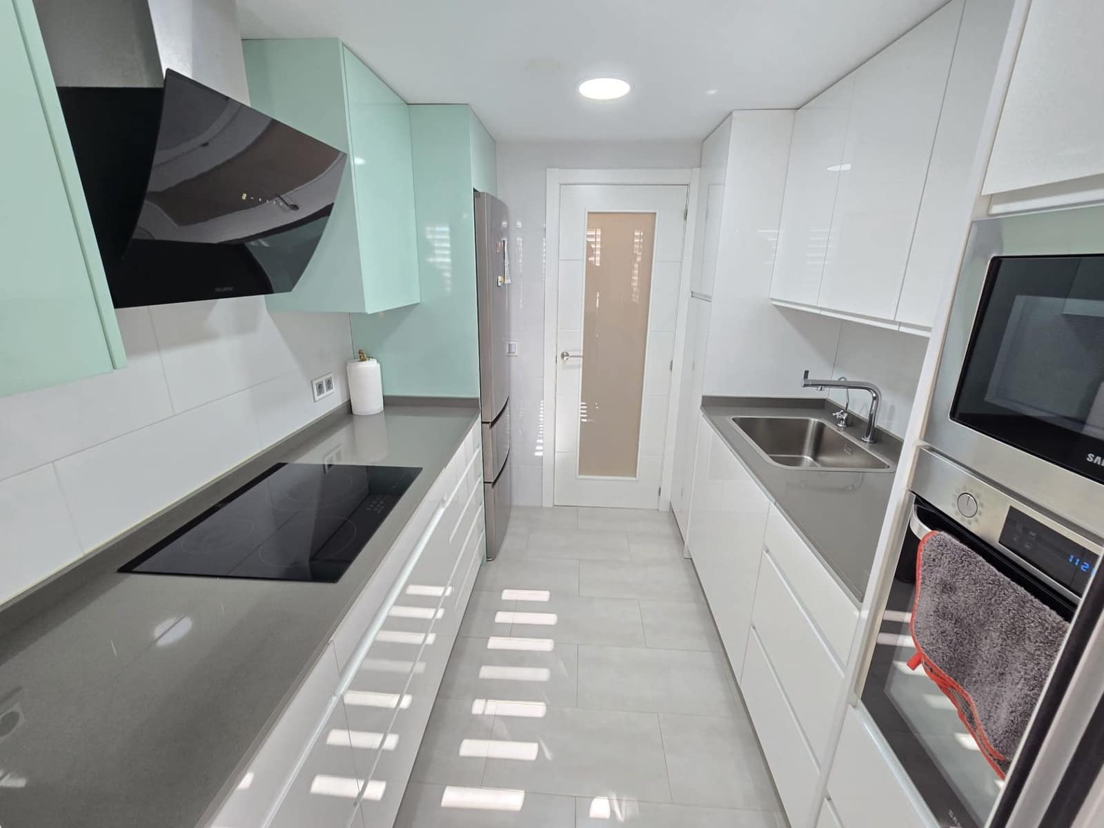 Apartamento de 2 habitaciones en El Campello en venta con piscina - 330.000 € (Ref: 9537173)