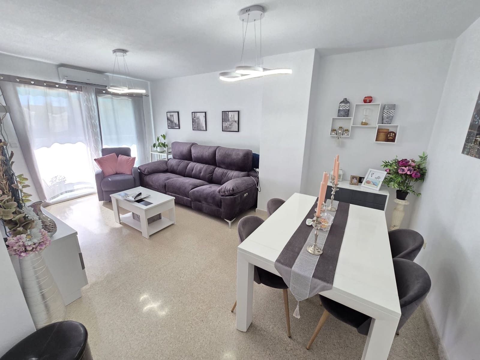 Apartamento de 2 habitaciones en El Campello en venta con piscina - 330.000 € (Ref: 9537173)