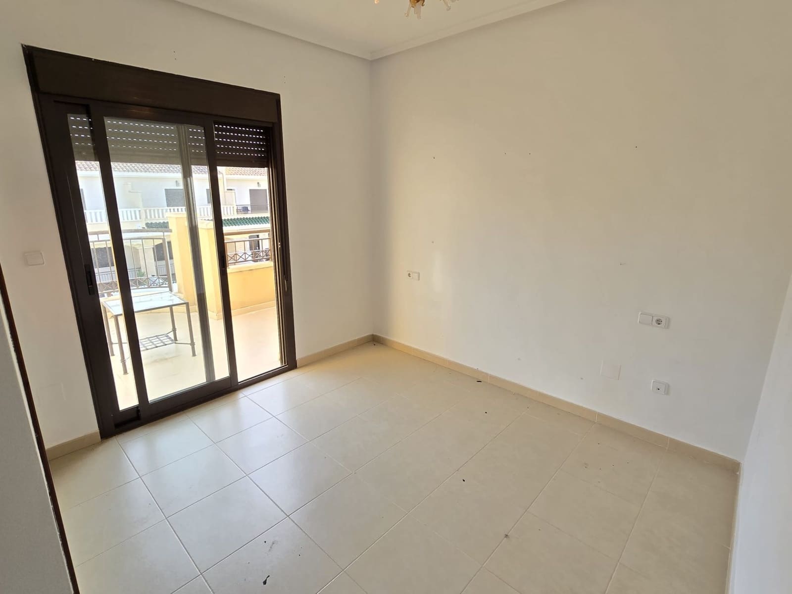 2 sypialnia Dom blizniak na sprzedaż w Rojales z basenem garażem - 198 000 € (Ref: 9561375)